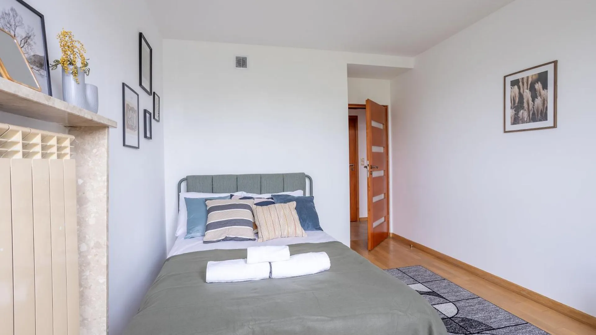 Apartament Senatorska Old Town By Sofija Warszawa Polska